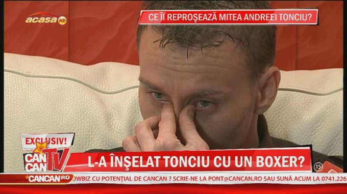 Aţi răspuns pe 22.02.2013 14:07. Tatal acestei fete a fost IDOL pentru milioane de barbati! O zi PERFECTA din viata unui paparazzi: FOTO --> http://bit.ly/YLaDmp”/></figure>
</p>
<p>Fotbalistul a declarat pentru CANCAN faptul că a ajuns să ia antidepresive, pentru a se putea linişti.</p>
<p><figure><img src=