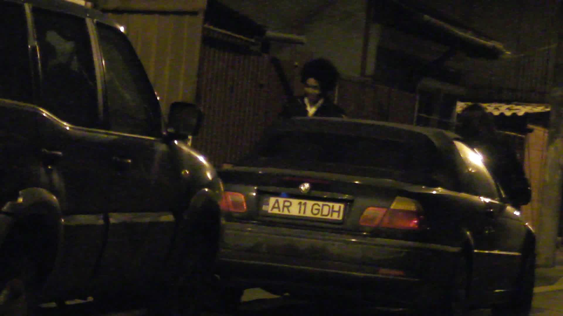 Nino a ajuns primul la petrecerea ce urma sa inceapa