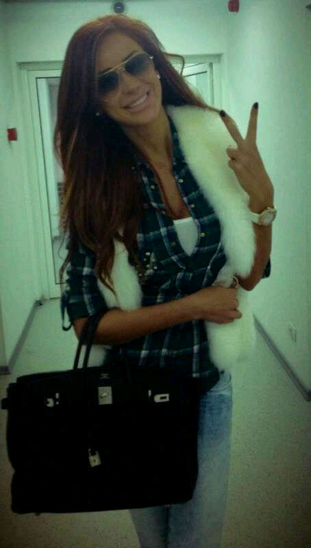 Egal de imprejurari Bianca este nedespartita de ceasurile de lux