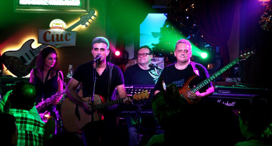 Turcescu si Casa Presei au intrat in cursa pentru Eurovision si vor sa rupa gura targului cu un videoclip de exceptie