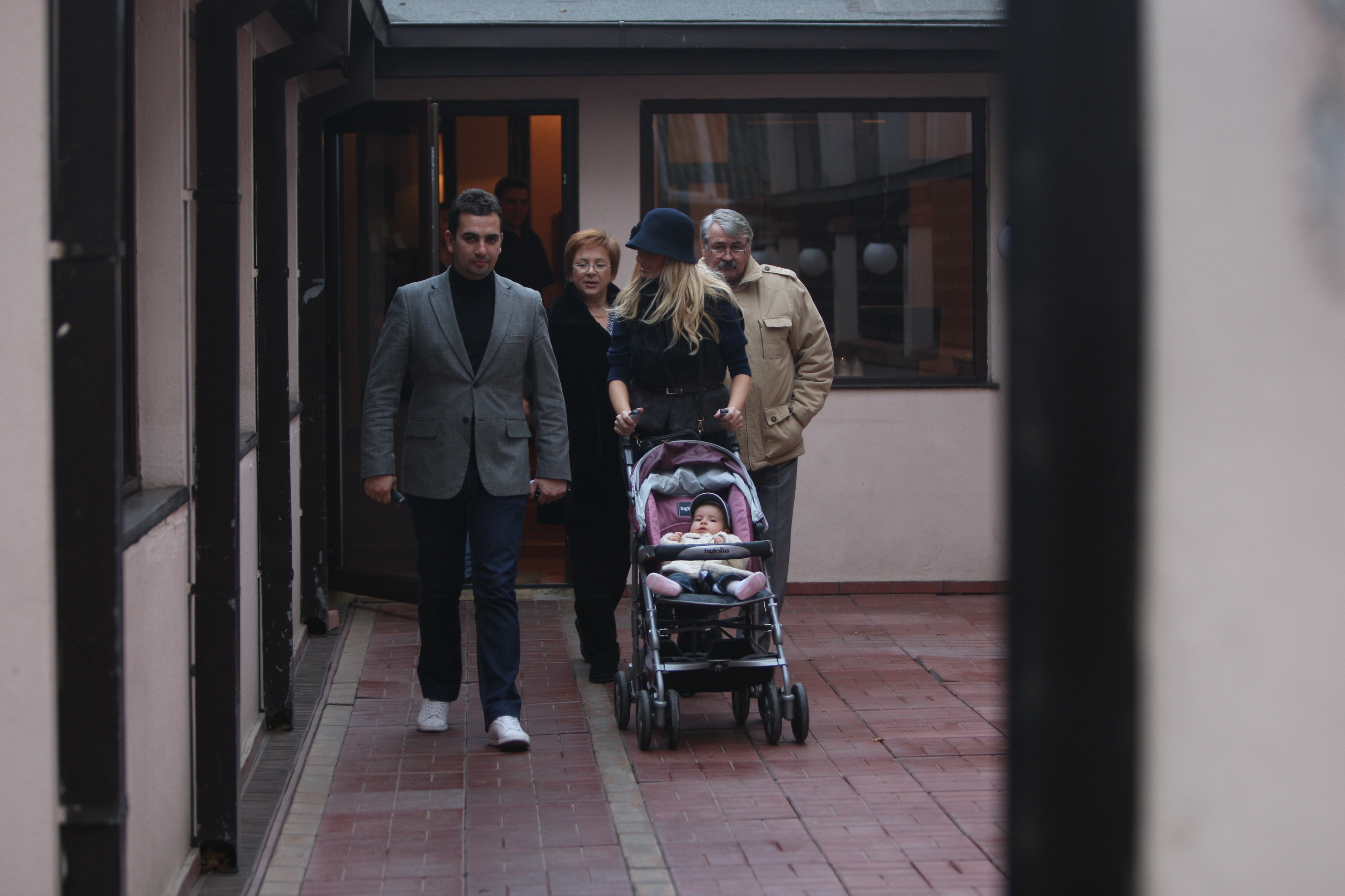 Andreea este extrem de apropaiata de socrii sai