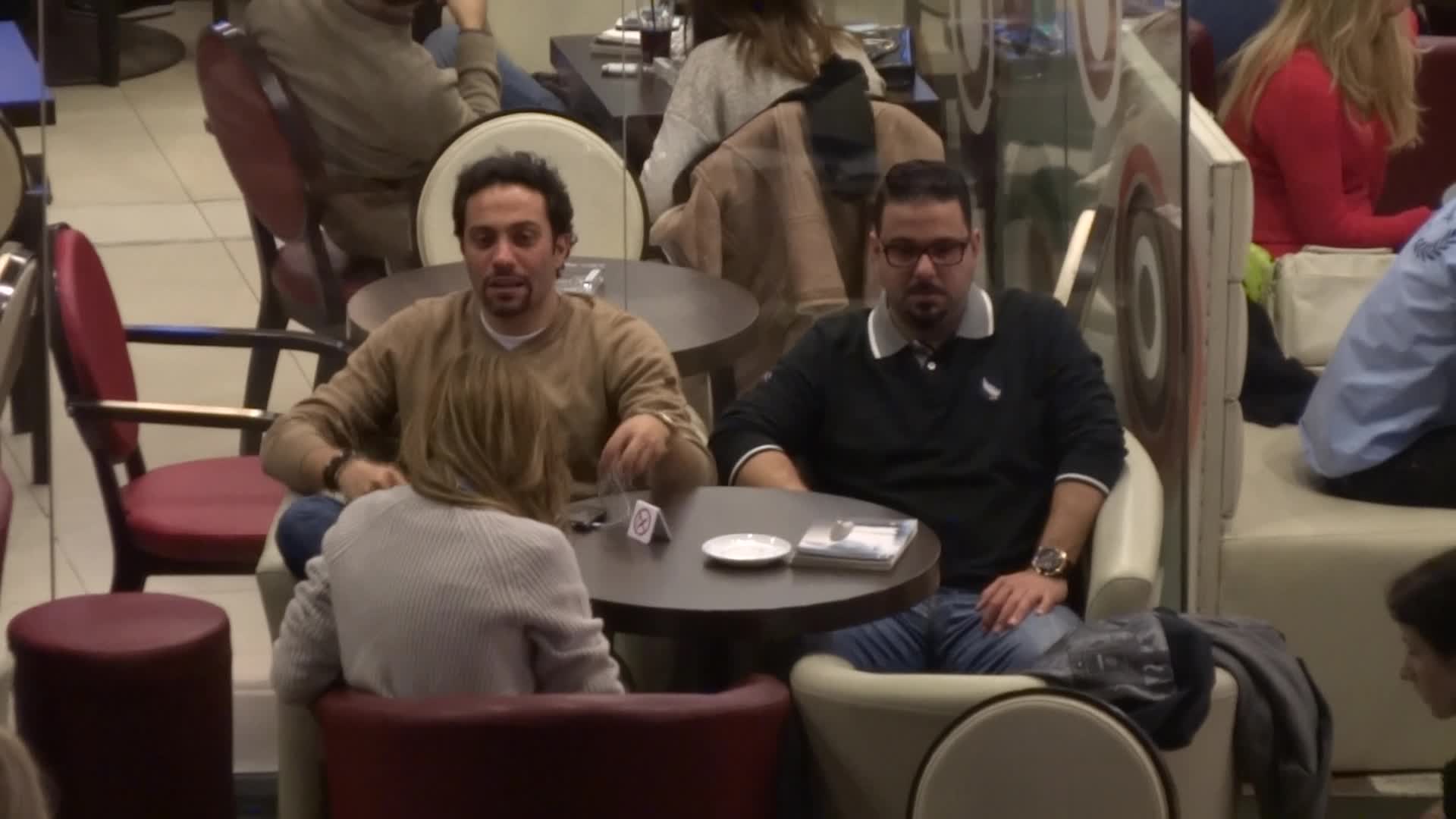 Inainte de film, Jimmy si Florentina s-au oprit sa bea o cafea