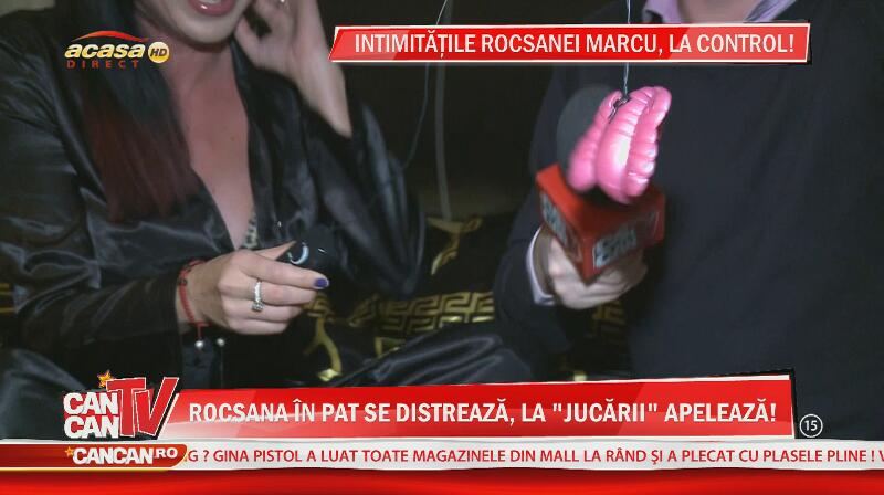 Roxana Marcu nu este deloc fată cuminte! În dormitor are un secret...cu baterii! Indiciu: este roz şi vibrează!