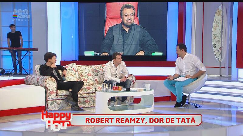 Povestea trista a lui Robert Reamzy, Michael Jackson de la Vocea României! Şi-a văzut tatăl după 9 ani! Vezi reacţia copilului!