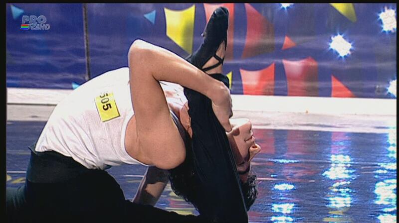 Măruţă cu Zlata, Andra cu Darius! Un puşti de 14 ani a întrecut-o pe cea mai flexibilă femeie din lume la Românii au Talent