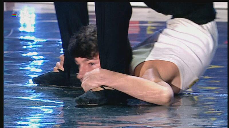 Măruţă cu Zlata, Andra cu Darius! Un puşti de 14 ani a întrecut-o pe cea mai flexibilă femeie din lume la Românii au Talent