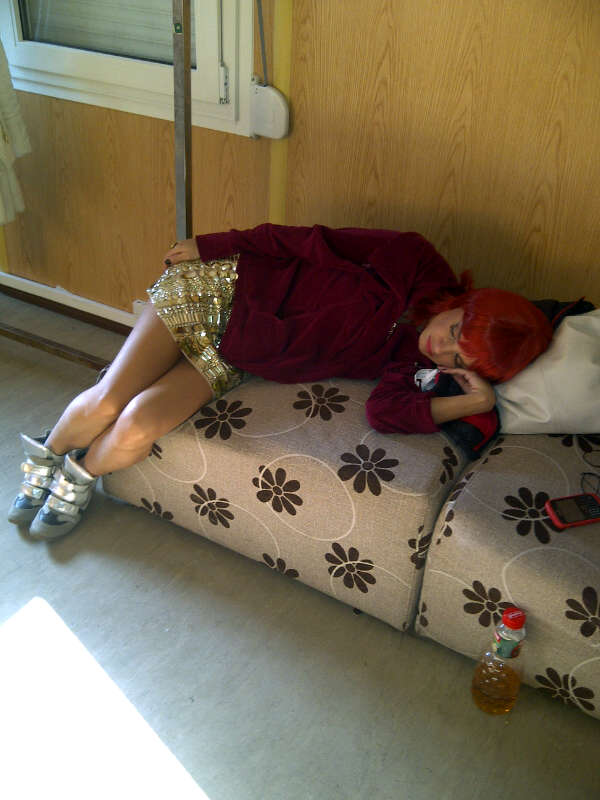 Actrita a cedat in fata oboselii