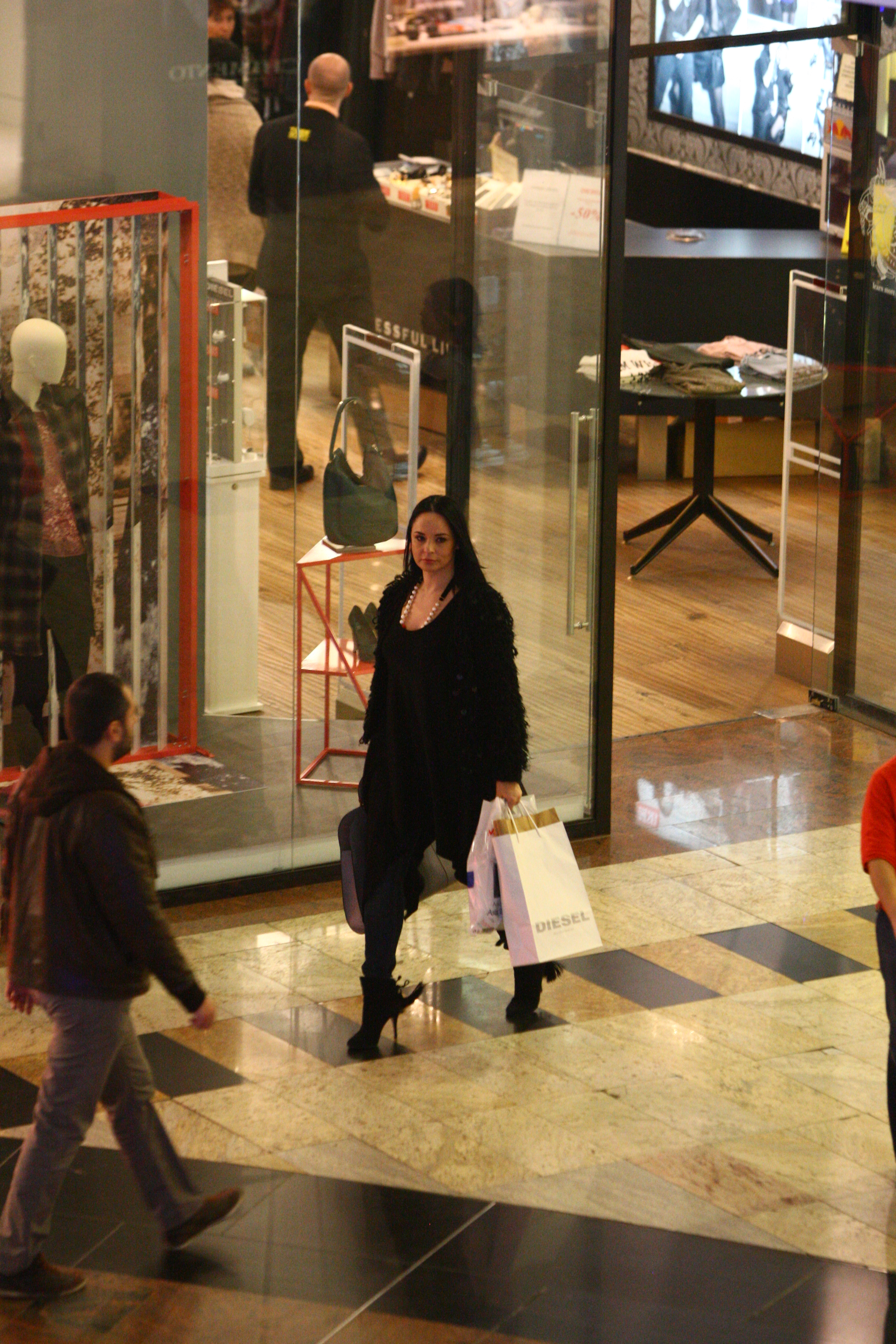 Andreea a mai dat jos cateva kilograme