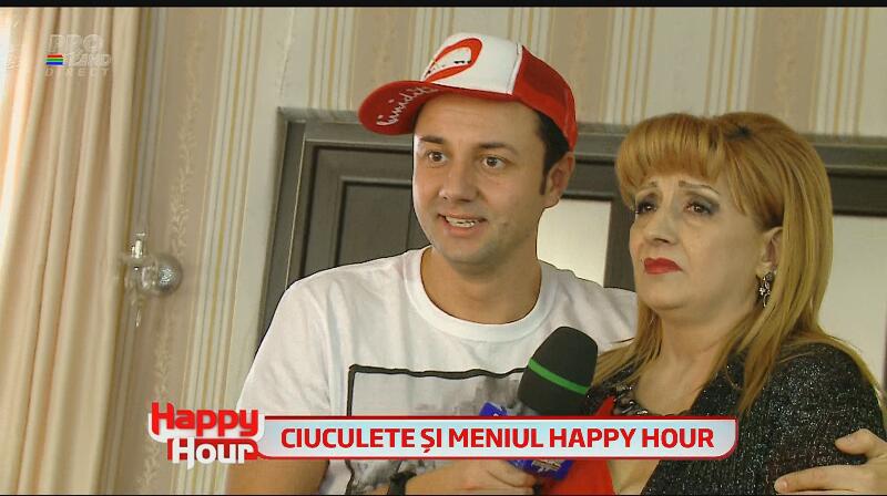 Maruta a gatit viermi şi râme în DIRECT şi le-a servit Ilenei Ciuculete! Artista a vomitat şi a început să plângă isteric!