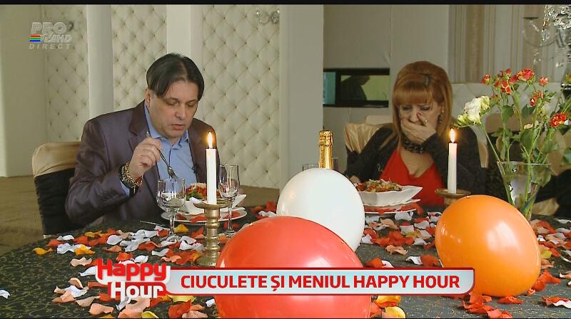 Maruta a gatit viermi şi râme în DIRECT şi le-a servit Ilenei Ciuculete! Artista a vomitat şi a început să plângă isteric!