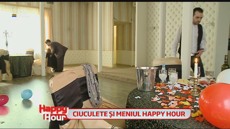 Maruta a gatit viermi şi râme în DIRECT şi le-a servit Ilenei Ciuculete! Artista a vomitat şi a început să plângă isteric!