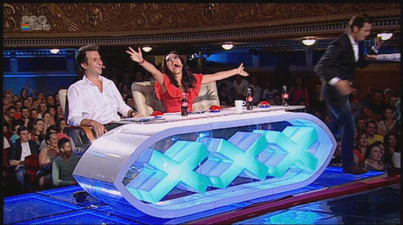 Mihai Petre a încurcat emisiunile! A dansat la