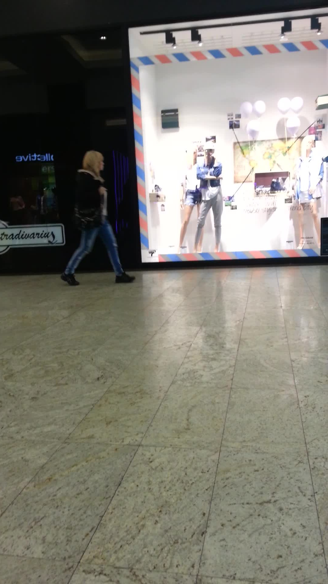 Daniela nu se uita la bani atunci cand vine vorba despre felul in care arata