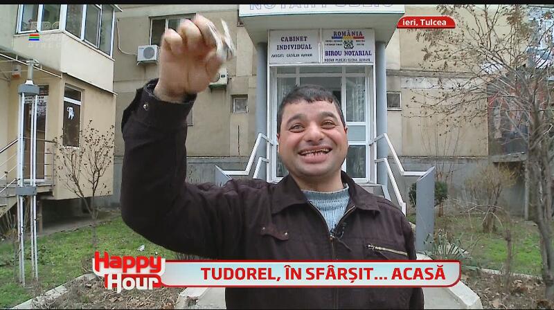 Tudorel Popa şi-a văzut casa nouă pentru prima oară! Uite-l cum plânge de fericire! Te vei emoţiona şi tu!