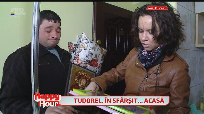 Tudorel Popa şi-a văzut casa nouă pentru prima oară! Uite-l cum plânge de fericire! Te vei emoţiona şi tu!