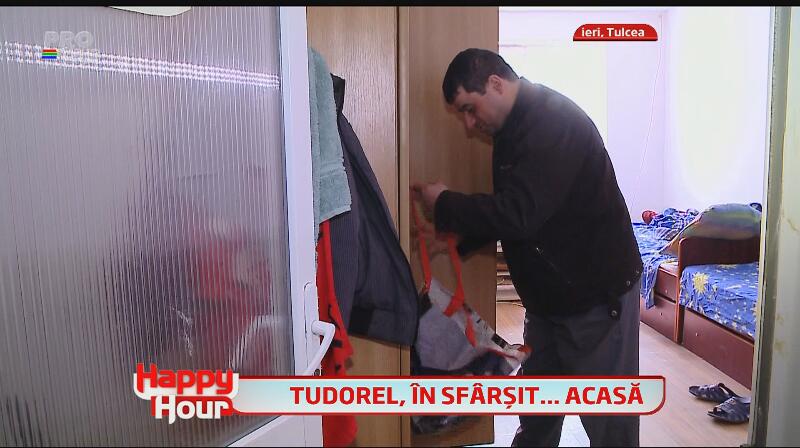 Tudorel Popa şi-a văzut casa nouă pentru prima oară! Uite-l cum plânge de fericire! Te vei emoţiona şi tu!