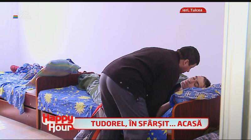 Tudorel Popa şi-a văzut casa nouă pentru prima oară! Uite-l cum plânge de fericire! Te vei emoţiona şi tu!