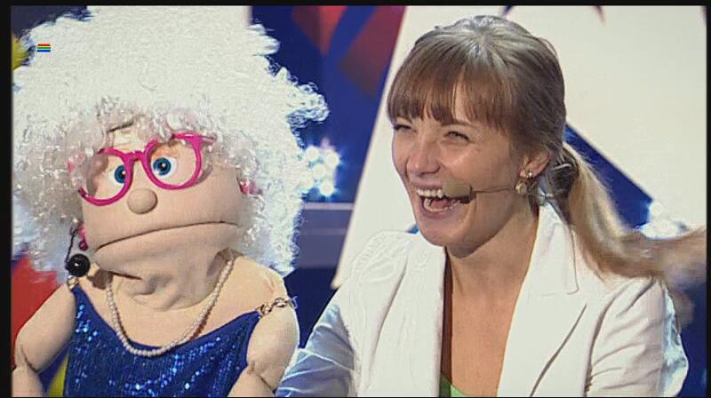 O tipă ventriloc a făcut show maxim la