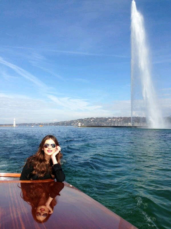 Sotul fotomodelului a profitat de vremea buna pentru a o scoate pe Ilie la o plimbare cu barca