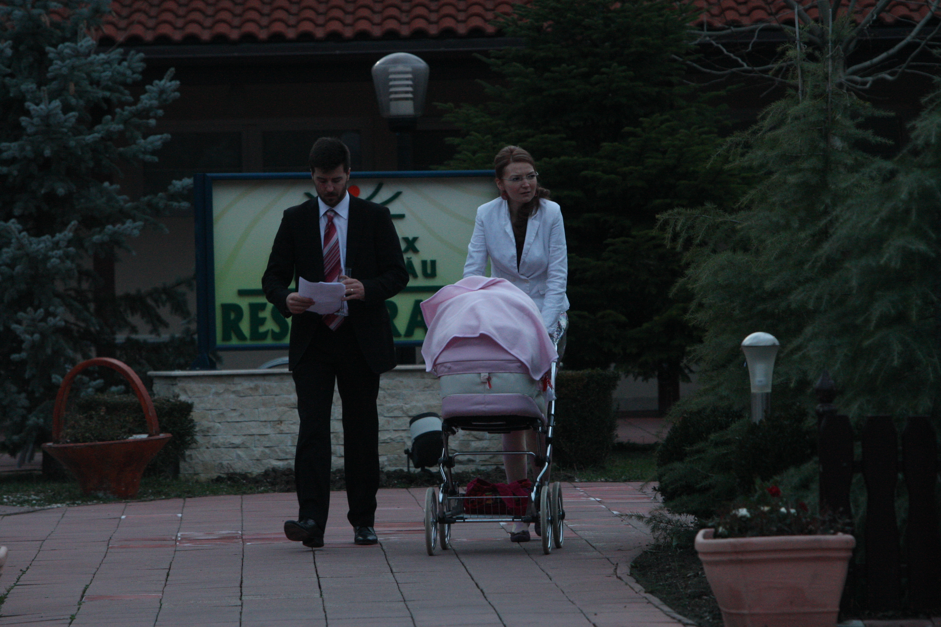 Ana-Maria Socaciu, alaturi de sotul si fiica lor