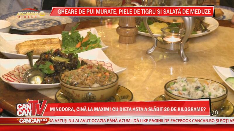 Minodora, cină extravagantă în oraş! A mâncat salata de meduze, piele de tigru şi raţa caramelizantă! Vezi daca i-a plăcut!