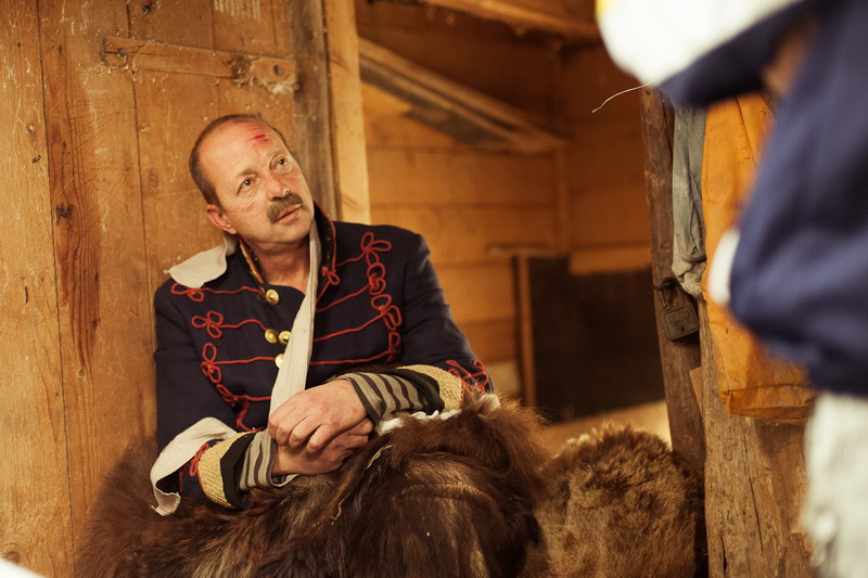 Imagini de groază! Marian Râlea, cu capul spart şi plin de sânge! Vezi ce a păţit