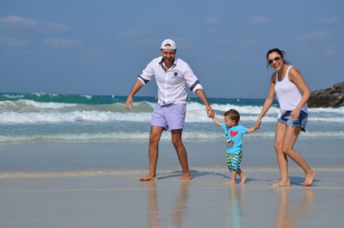 In ciuda faptului ca ambii parinti sunt foarte ocupati, isi gasesc mereu timp si de fiul lor