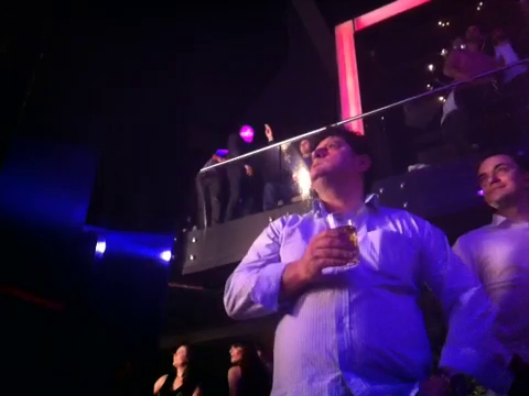 Profitand de faptul ca a venit singur in club, Colen 