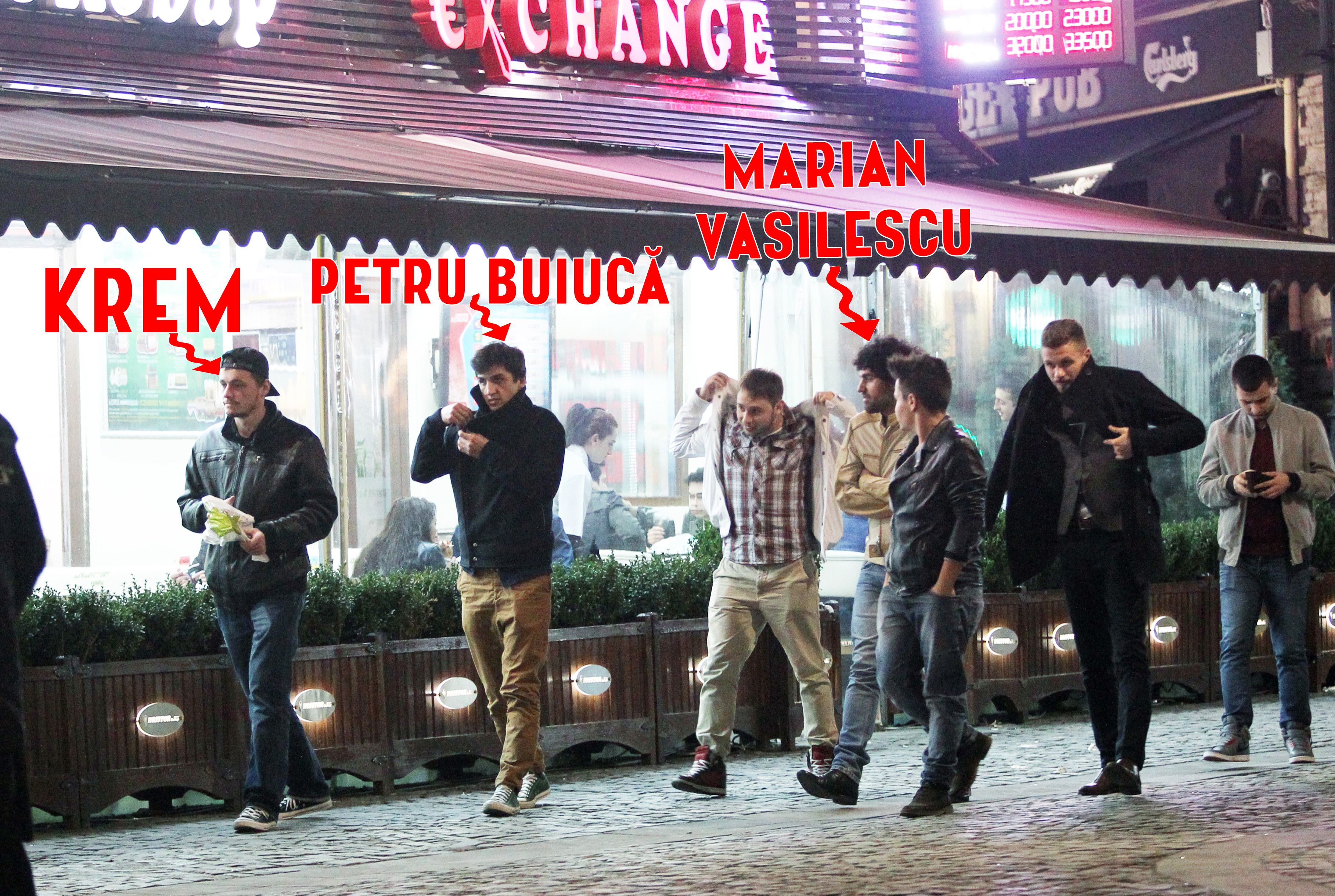 Satui, baietii pleaca spre casele lor