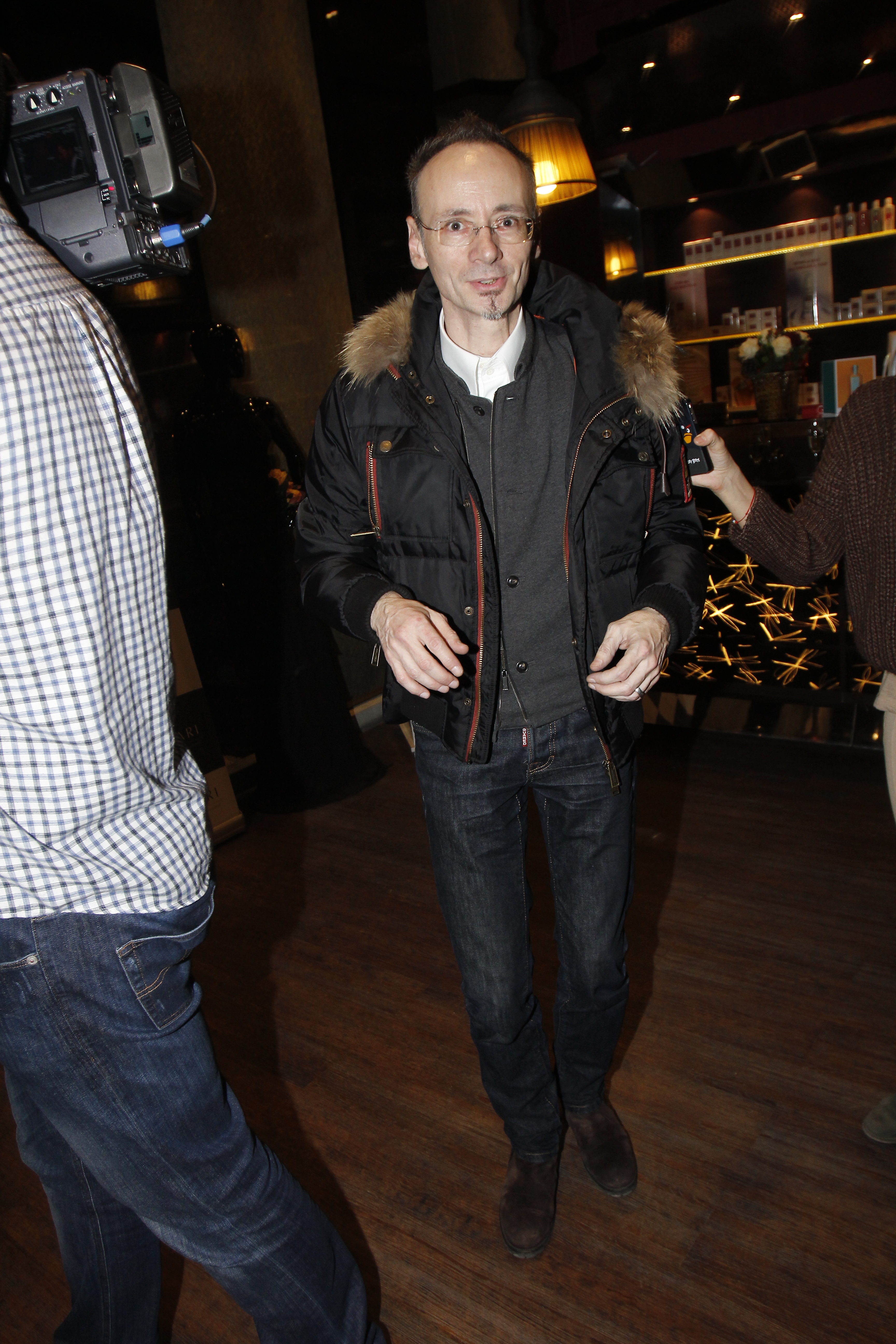 Designerul i-a cedat fostei sotii apartamentul mamei lui, o investitie de 110.000 de euro