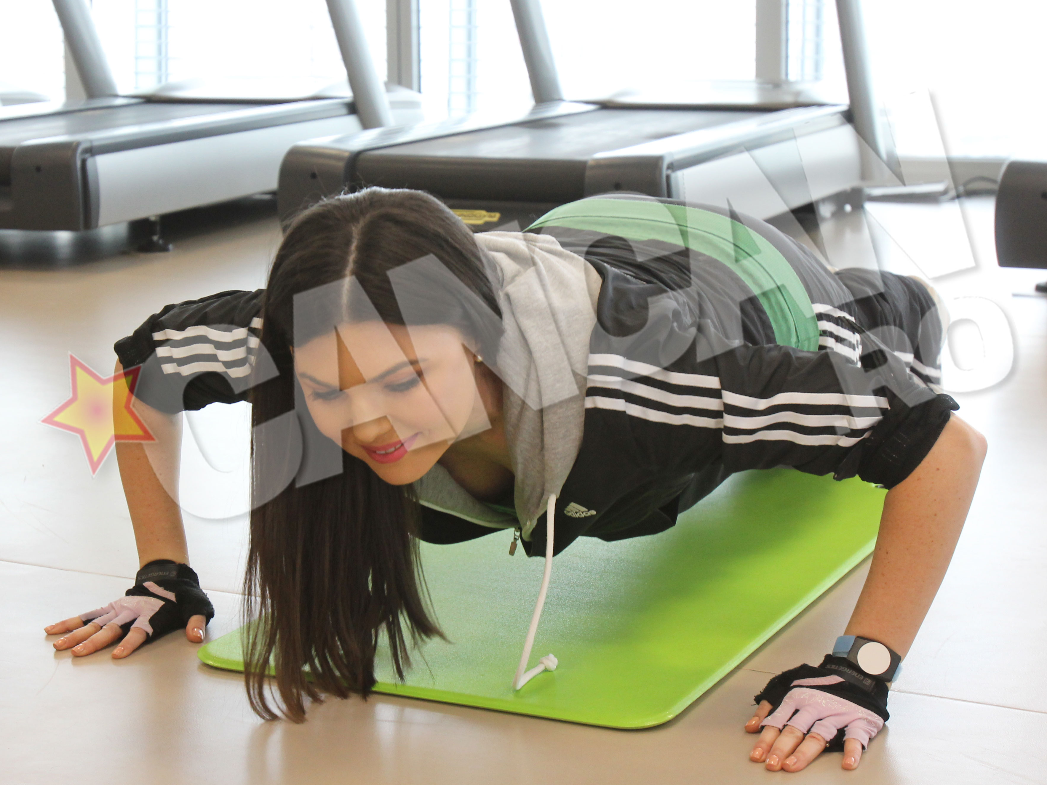 Paulei ii plac cel mai mult flotarile