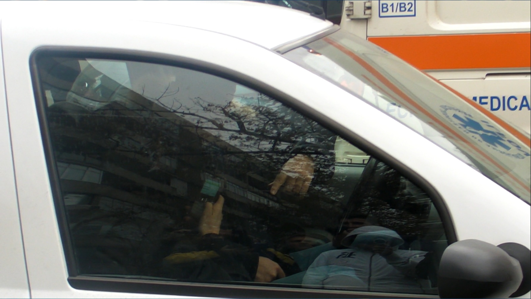 Ulterior despartirii, actrita a circulat cu alte masini sau cu masinile prietenilor