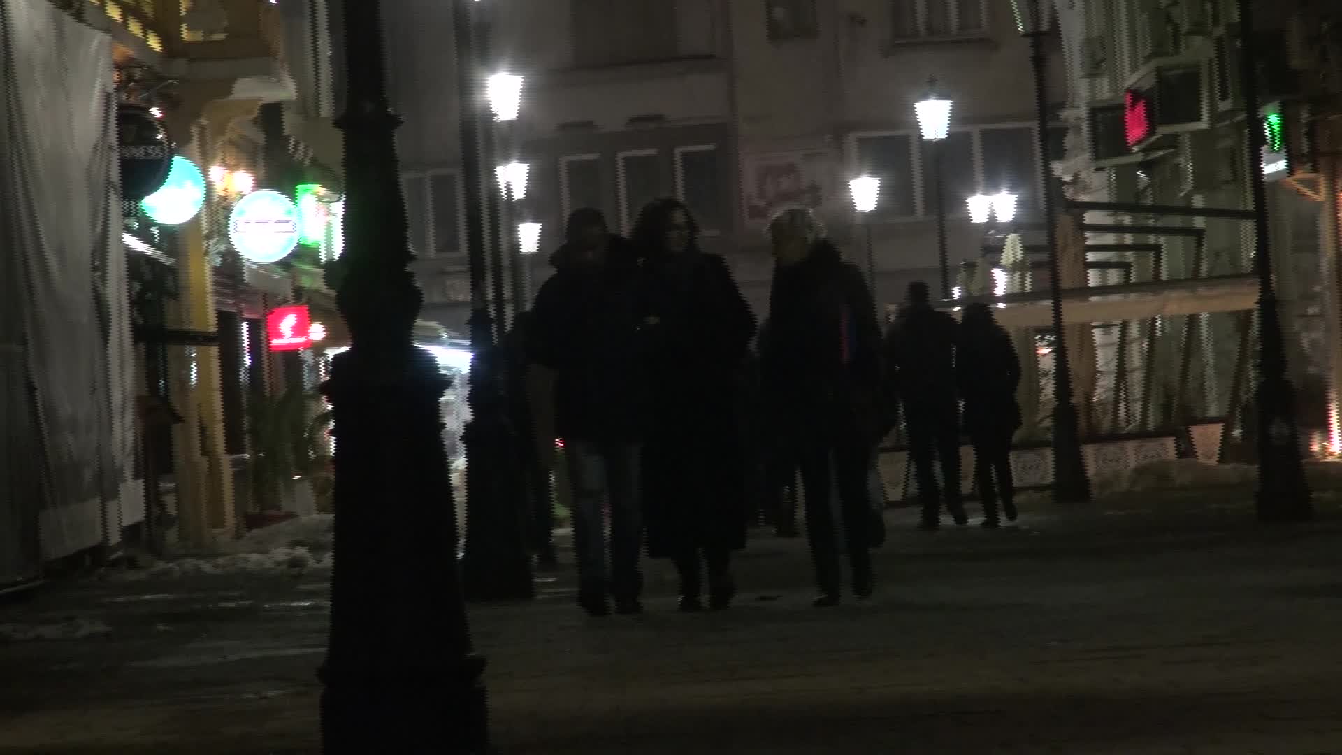 Geanina si-a scos la plimbare prietenii in Centrul Vechi