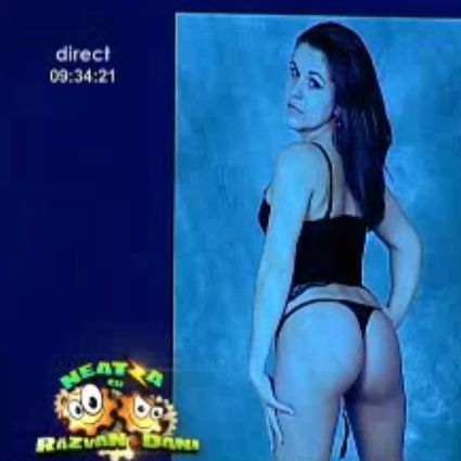 Multe dintre domnisoare isi doresc sa fie asistente tv