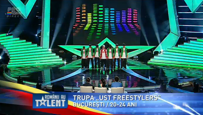 UST FREESTYLERS CREW
