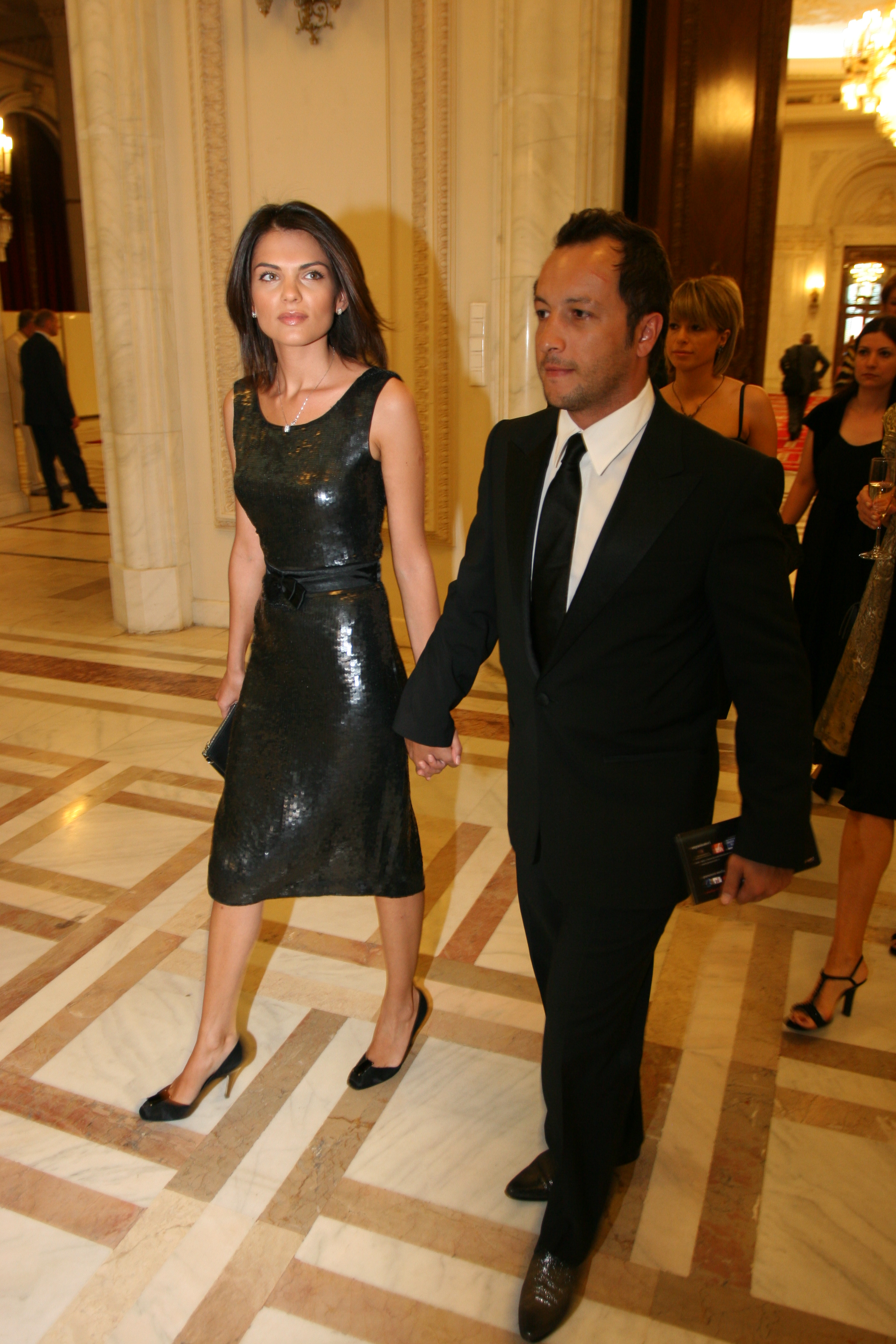 In perioada mariajului cu Bogdan Cservenschi, avea o silueta filioforma si atent intretinuta