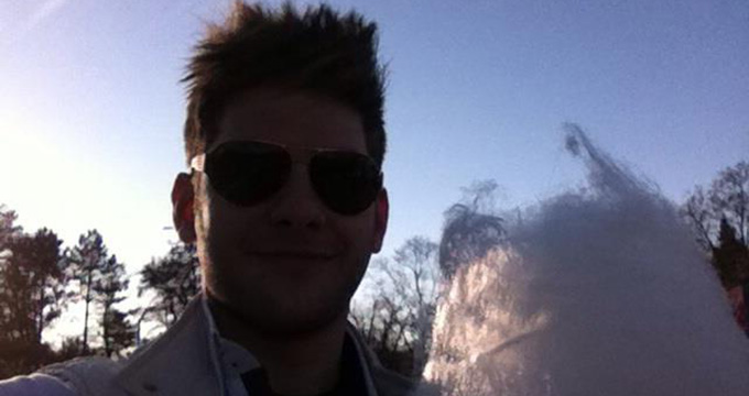 Alexandru Vanghelie a poftit la vata pe bat(foto:facebook.com)