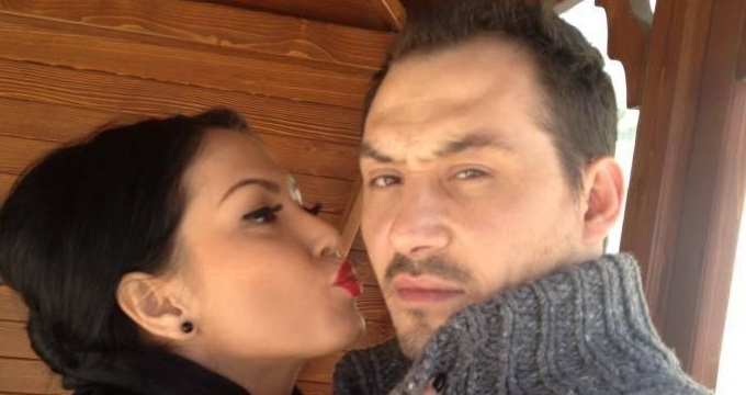 Stefan a cerut-o vineri pe Andreea de sotie