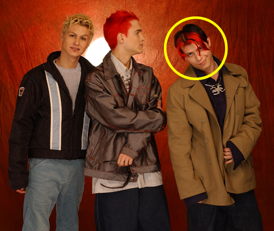 Lansata in 1997, trupa Animal X formata din Vierme (stanga), Hiena si Soparla (medalion) a devenit un fenomen