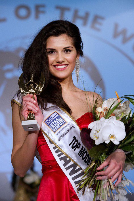In 2011, viata Loredanei s-a schimbat cand a ajuns Top Model of the World