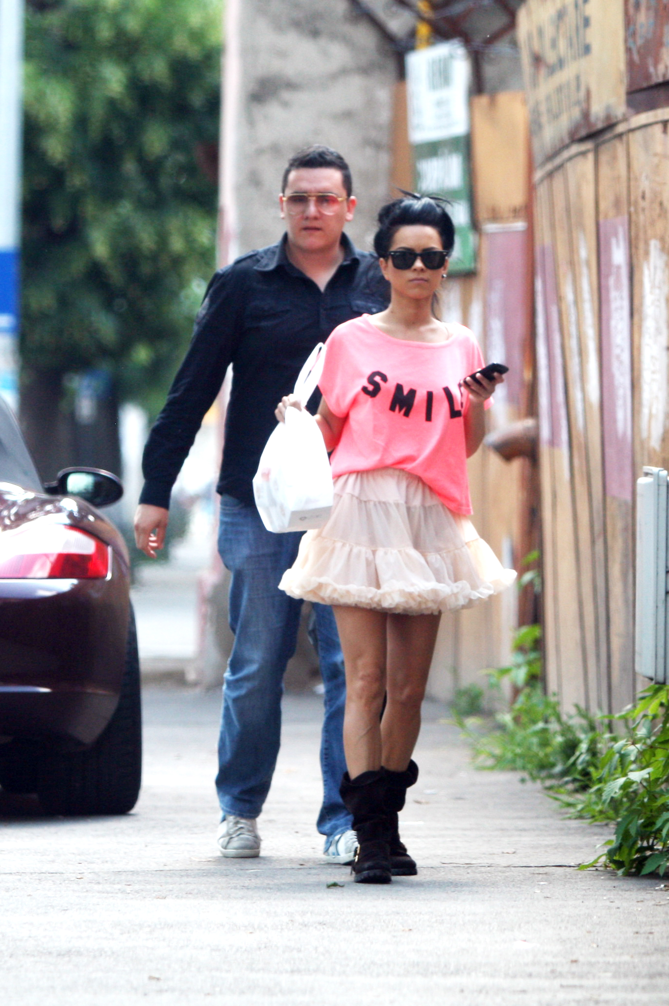 Voci din lumea muzicala autohtona sustin ca Inna si Lucian s-a iubita inca de dinainte ca artista sa cunoasca succesul international, insa cei doi nu au confirmat niciodata relatia