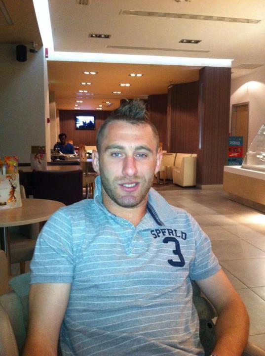 Barbatul a rupt logodna cu o tanara pentru a fi cu Flore