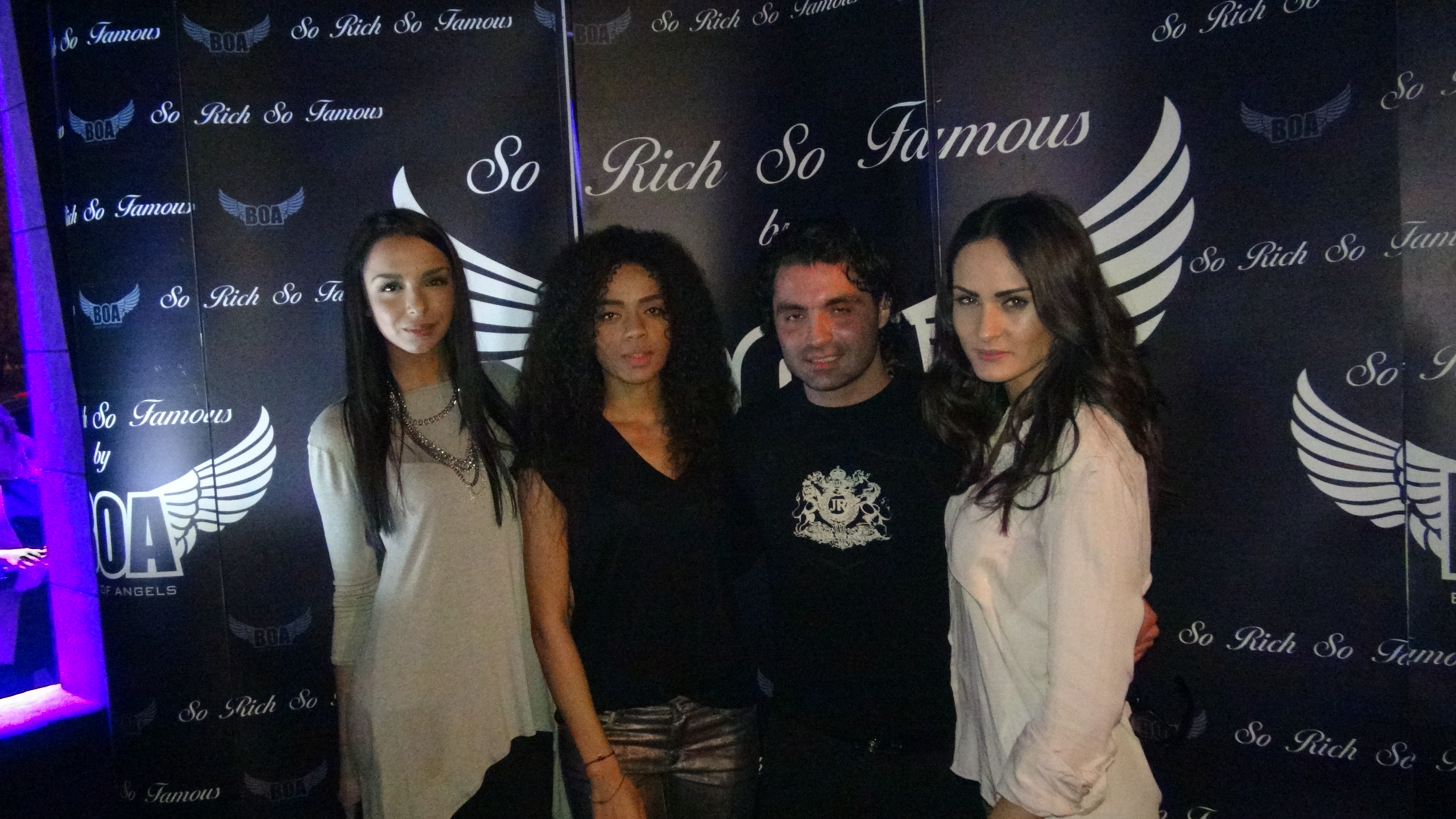 Cum a vazut trioul de fotomodele, Pepe, hop, intre ele!