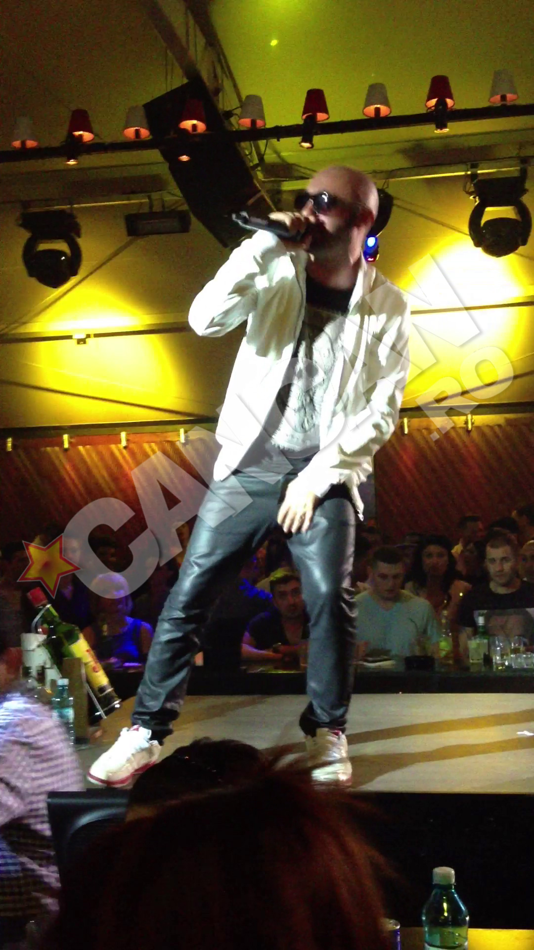 Cabron a tinut mortis sa le arate tuturor cu ce se mandreste el cel mai mult!