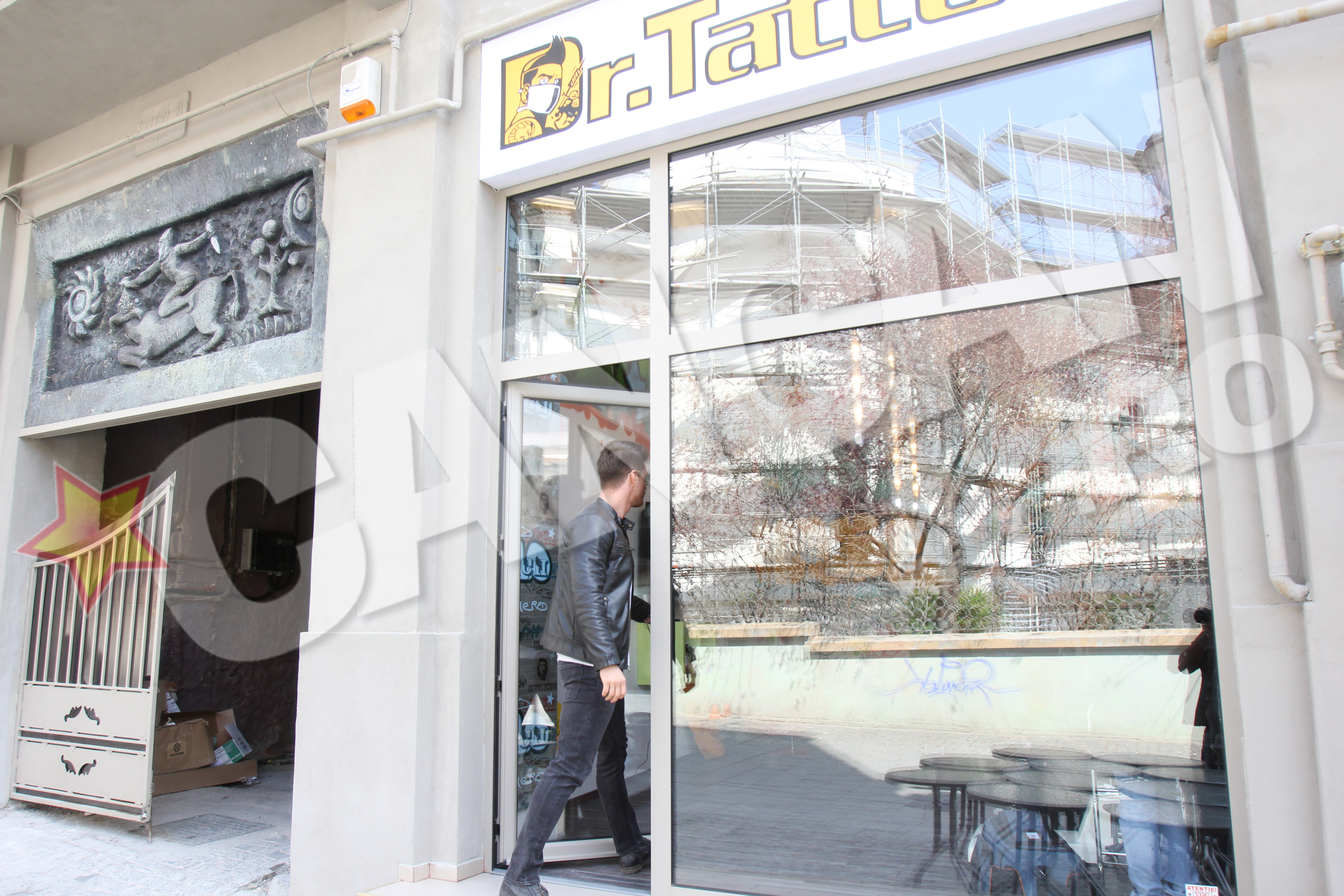 Bogdan a avut nevoie de cinci ani sa se hotarasca sa-si faca primul tatuaj