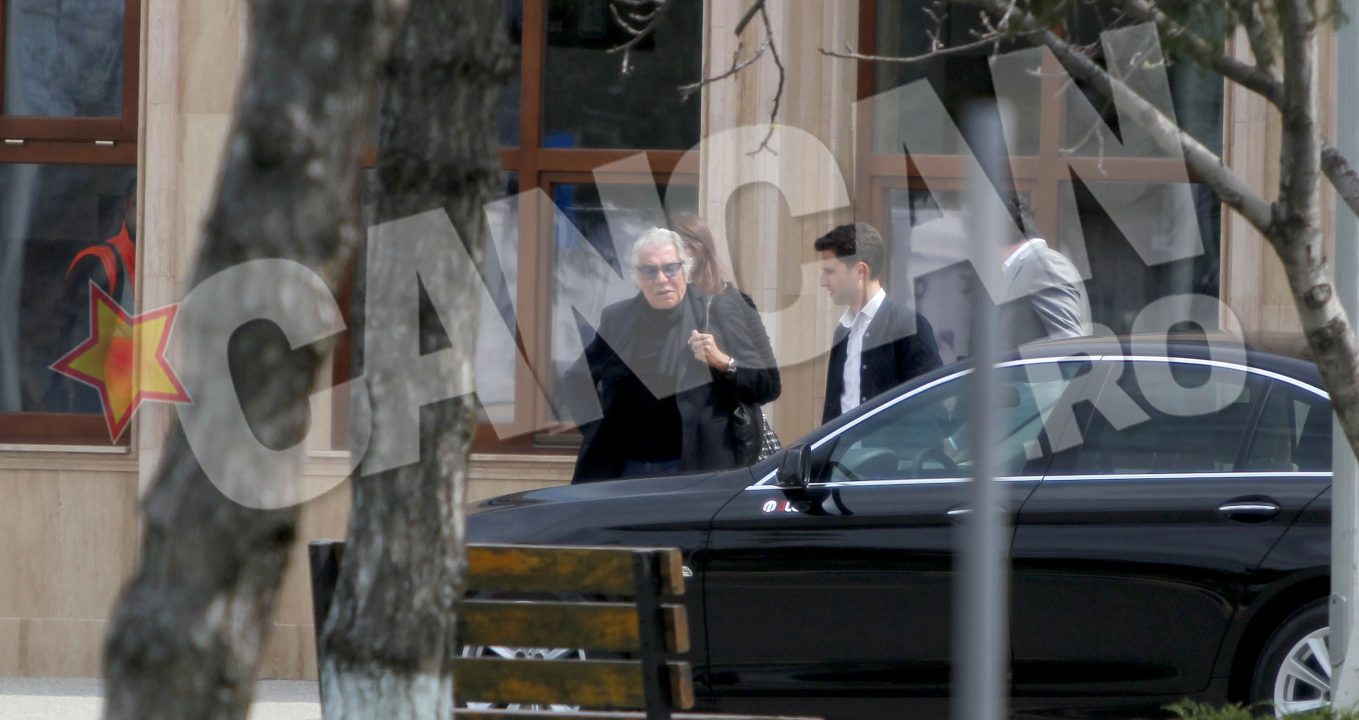 Cavalli a ajuns in Romania cu o intarziere de o ora