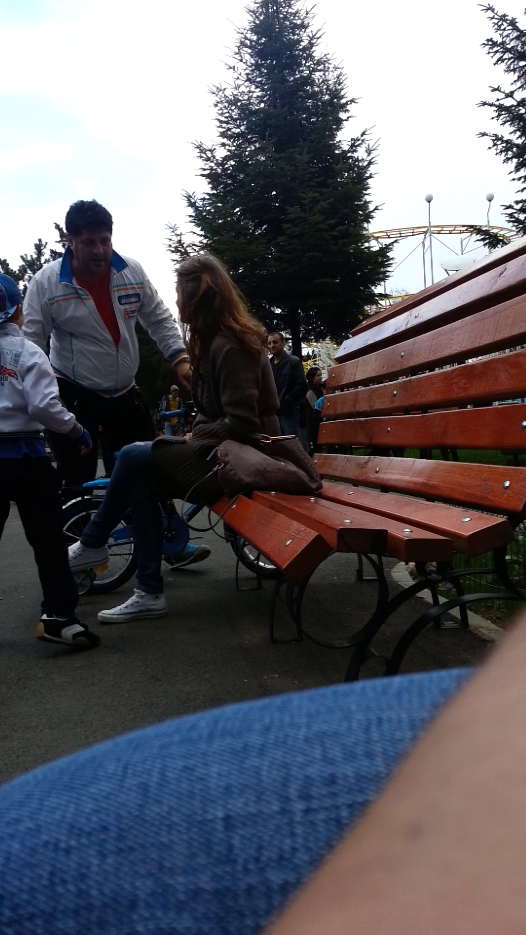 Tavi Colen a petrecut o duminica placuta alaturi de iubita si de fiul sau dintr-o relatie anterioara