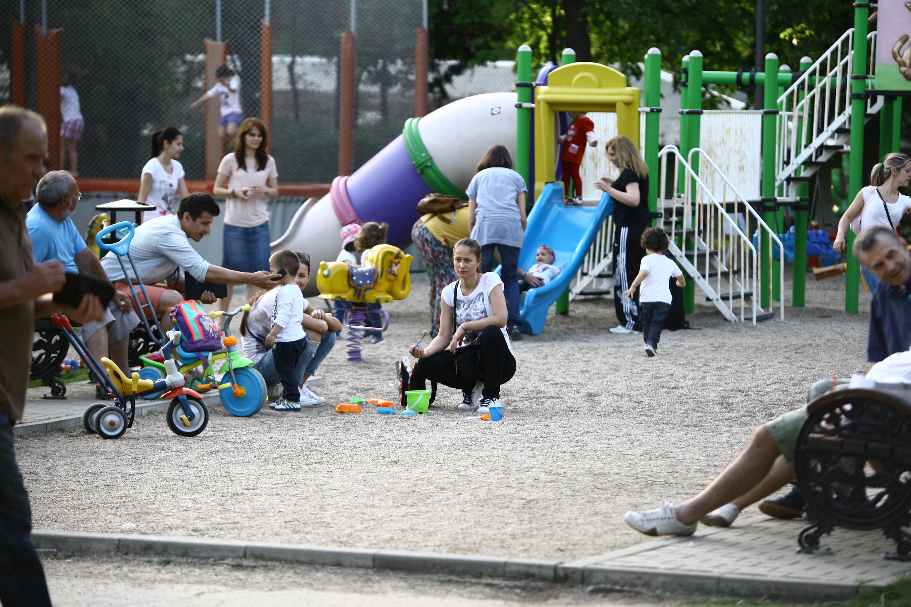 Sportivul incearca sa-i faca toate poftele nepotelului sau