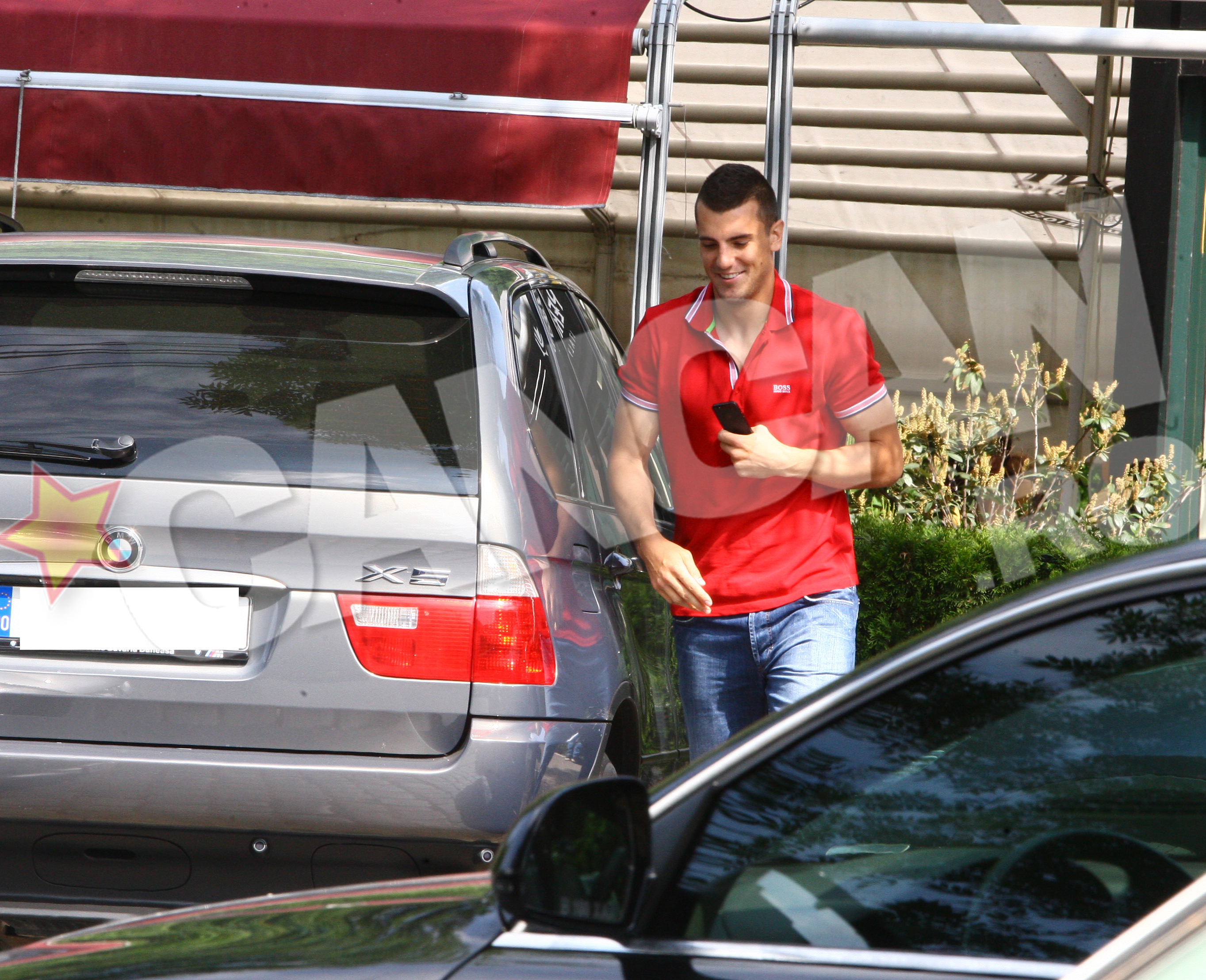 Nikolic paraseste satisfacut scena