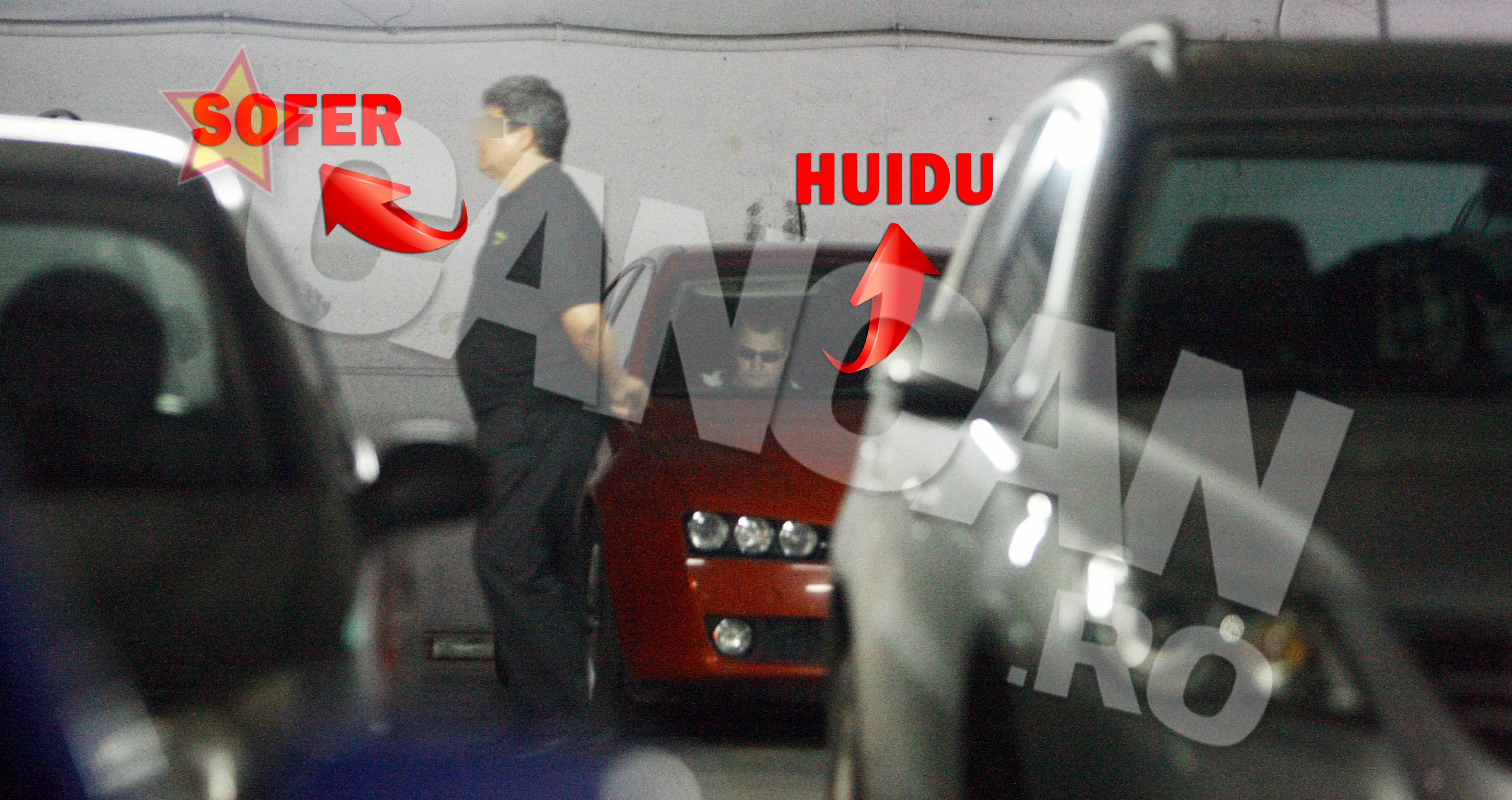 Timp de mai bine de 20 de minute, soferul a dat ture prin parcare si a studiat toate masinile care treceau